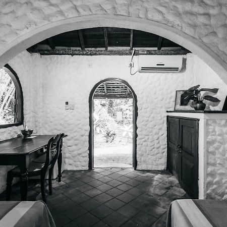 Secret Garden Villa - Unawatuna Eksteriør billede