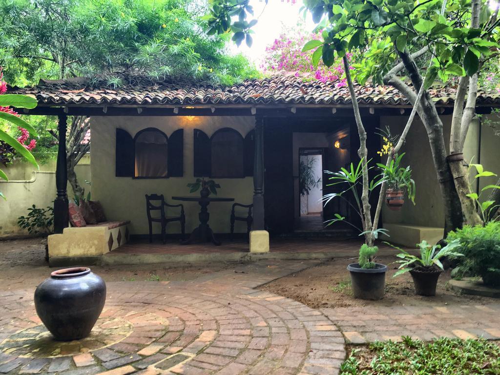 Secret Garden Villa - Unawatuna Eksteriør billede