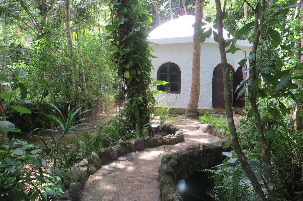 Secret Garden Villa - Unawatuna Eksteriør billede